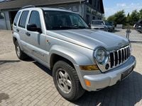 Gebraucht Jeep Cherokee Limited 163 PS (119 kW) 2005 Silber SUV