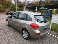 Gebraucht Renault Clio II Dynamique 79 PS (58 kW) 2010 Limousine