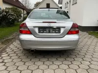 Gebraucht Mercedes CLK220 Avantgarde 150 PS (110 kW) 2007 Silber Coupé