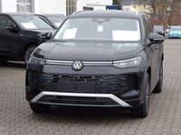 Neu VW Tayron Design 150 PS (110 kW) 2025 Grenadillschwarz metallic SUV