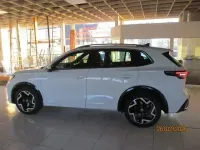 Gebraucht VW Tiguan R-line 150 PS (110 kW) 2025 Pure white SUV