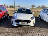 Gebraucht Ford Fiesta Cool & Connect 75 PS (55 kW) 2023 Weiß Kleinwagen