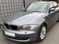 Gebraucht BMW 120 Advantage 177 PS (130 kW) 2011 Silber Kleinwagen