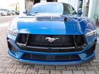Neu Ford Mustang Fastback 446 PS (328 kW) 2026 Atlasblue metallic Coupé