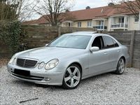 Gebraucht Mercedes E220 Avantgarde 150 PS (110 kW) 2004 Silber Limousine