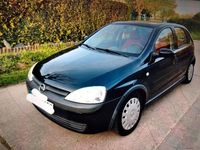 Second-hand Opel Corsa Comfort 58 CP (42 kW) 2001 Negru Hatchback