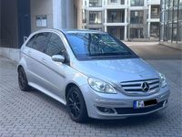 Gebraucht Mercedes B180 Avantgarde 109 PS (80 kW) 2006 Silber Van / Kleinbus