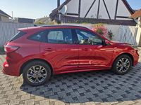 Gebraucht Ford Kuga ST-Line 150 PS (110 kW) 2022 Rot SUV