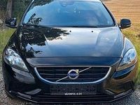 Gebraucht Volvo V40 Kinetic 122 PS (89 kW) 2018 Schwarz Kombi