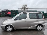 Gebraucht Toyota Yaris Verso Sol 84 PS (61 kW) 2003 Grau Van / Kleinbus