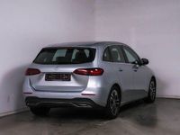 Gebraucht Mercedes B200 163 PS (119 kW) 2024 Van / Kleinbus