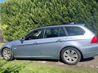 Gebraucht BMW 318 143 PS (105 kW) 2011 Andere farben Kombi