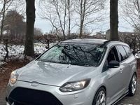 Gebraucht Ford Focus 140 PS (102 kW) 2013 Silber Kombi