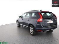 Gebraucht Volvo XC60 Summum 190 PS (139 kW) 2017 Savile grey SUV
