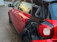 Gebraucht Smart ForFour Passion 71 PS (52 kW) 2017 Rot Kleinwagen