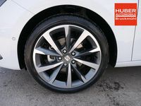 Neu Seat Leon FR 150 PS (110 kW) 2026 Nevadaweiß metallic Limousine