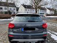 Gebraucht Audi Q2 Design 150 PS (110 kW) 2018 Grau SUV