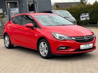 Usata Opel Astra Active 105 CV (77 kW) 2017 Rosso Berlina