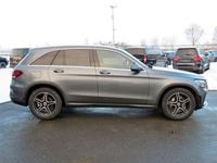 Gebraucht Mercedes GLC300 AMG line 245 PS (180 kW) 2020 Selenitgrau  metalliclack SUV