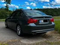 Gebraucht BMW 330 245 PS (180 kW) 2009 Grün Limousine