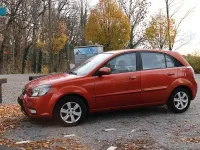 Gebraucht Kia Rio Vision 97 PS (71 kW) 2010 Orange Limousine