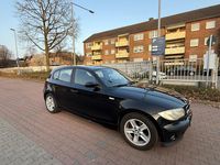 Gebraucht BMW 118 122 PS (89 kW) 2006 Schwarz Kleinwagen