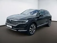 Gebraucht VW Touareg Elegance 381 PS (280 kW) 2021 Schwarz deep black perleffekt SUV