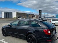 Gebraucht Skoda Superb 170 PS (125 kW) 2012 Schwarz Kombi