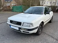Używany Audi 80 116 KM (85 kW) 1992 Biały Sedan/Limuzyna