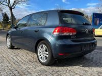 Gebraucht VW Golf VI Trendline 80 PS (58 kW) 2011 Blue graphite pearl effect Kleinwagen