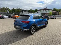 Usata VW T-Roc Active 150 CV (110 kW) 2021 Blu SUV