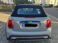 Gebraucht Mini Cooper Classic 136 PS (100 kW) 2021 Grau Kleinwagen