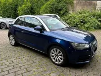 Gebraucht Audi A1 Ambiente 86 PS (63 kW) 2011 Blau Kleinwagen