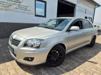 Gebraucht Toyota Avensis Sol 177 PS (130 kW) 2007 Gold Limousine