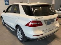 Gebraucht Mercedes ML350 306 PS (225 kW) 2012 Weiß SUV