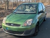 Gebraucht Ford Fiesta 60 PS (44 kW) 2005 Grün Kleinwagen