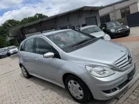 Gebraucht Mercedes B170 Avantgarde 116 PS (85 kW) 2006 Silber Van / Kleinbus