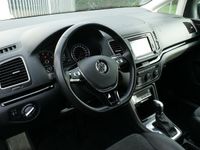 gebraucht VW Sharan Highline 1.4 TSI 150PS DSG 7-SITZER+APP+PDC