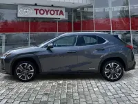 Używany Lexus UX 250h 184 KM (135 kW) 2021 Szary SUV