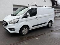 Gebraucht Ford Transit Custom 105 PS (77 kW) 2019 Weiß Van / Kleinbus