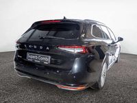Gebraucht Skoda Superb Selection 150 PS (110 kW) 2024 Ebonyschwarz Kombi