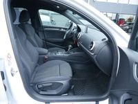Gebraucht Audi A3 S-Line 190 PS (139 kW) 2019 Weiß Limousine