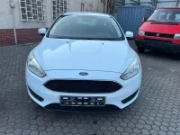 Gebraucht Ford Focus Trend 101 PS (74 kW) 2014 Weiß Limousine