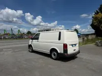 Gebraucht VW Transporter 150 PS (110 kW) 2018 Weiß Van