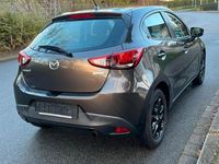 Gebraucht Mazda 2 Center-Line 75 PS (55 kW) 2016 Grau Limousine
