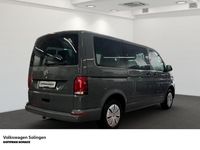 Gebraucht VW Multivan Family 150 PS (110 kW) 2022 Grau Van