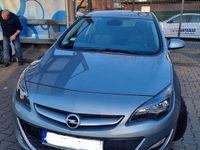 Gebraucht Opel Astra Exklusiv 140 PS (102 kW) 2014 Limousine