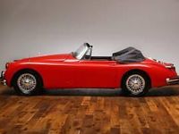 Gebraucht Jaguar XK 193 PS (141 kW) 1958 Rot Cabrio