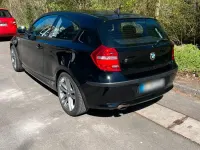Gebraucht BMW 116 122 PS (89 kW) 2010 Schwarz Kleinwagen