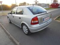 Gebraucht Opel Astra Elegance 101 PS (74 kW) 2000 Silber Limousine